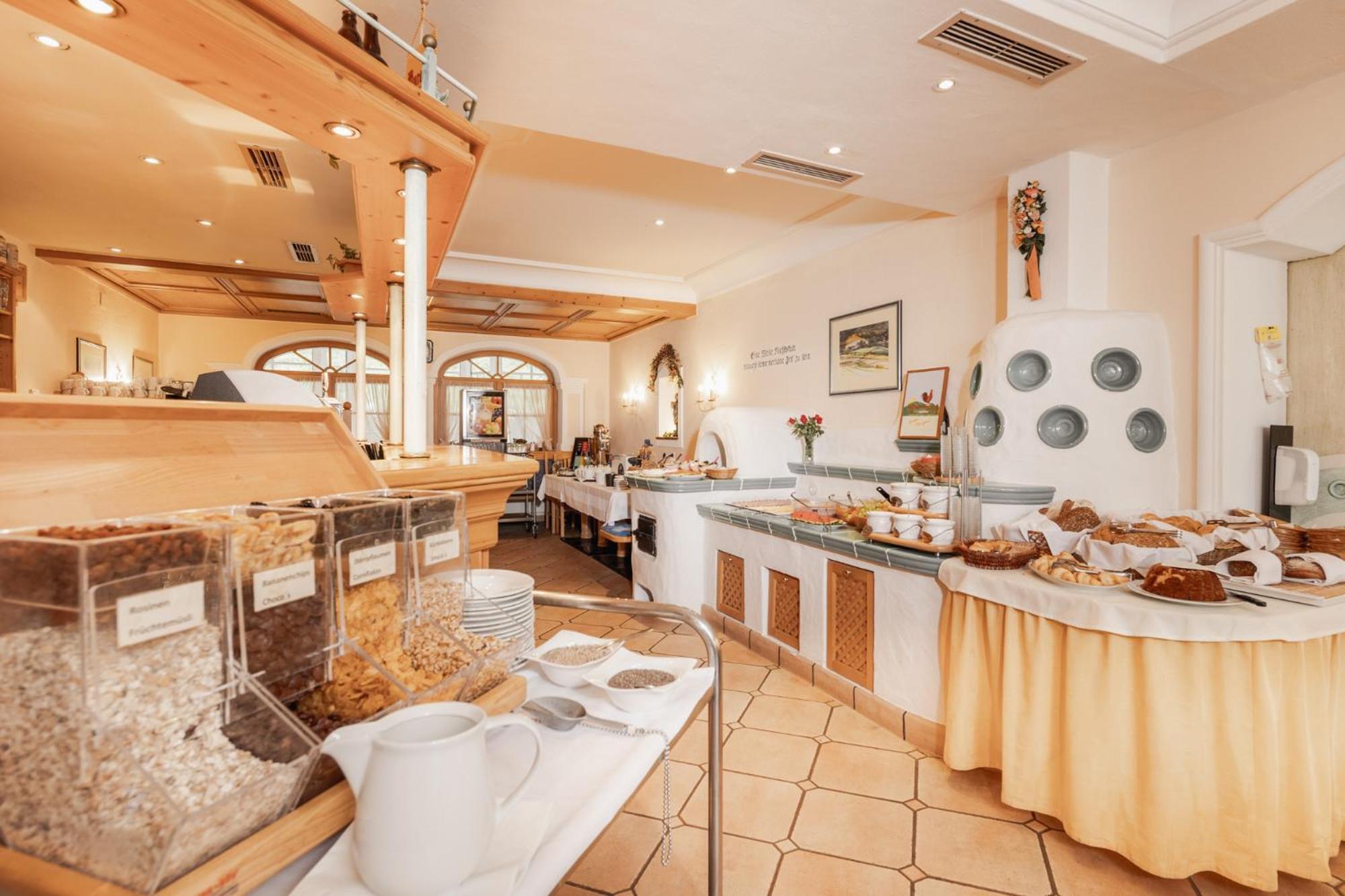 Landhotel Stofflerwirt Sankt Michael im Lungau Ngoại thất bức ảnh