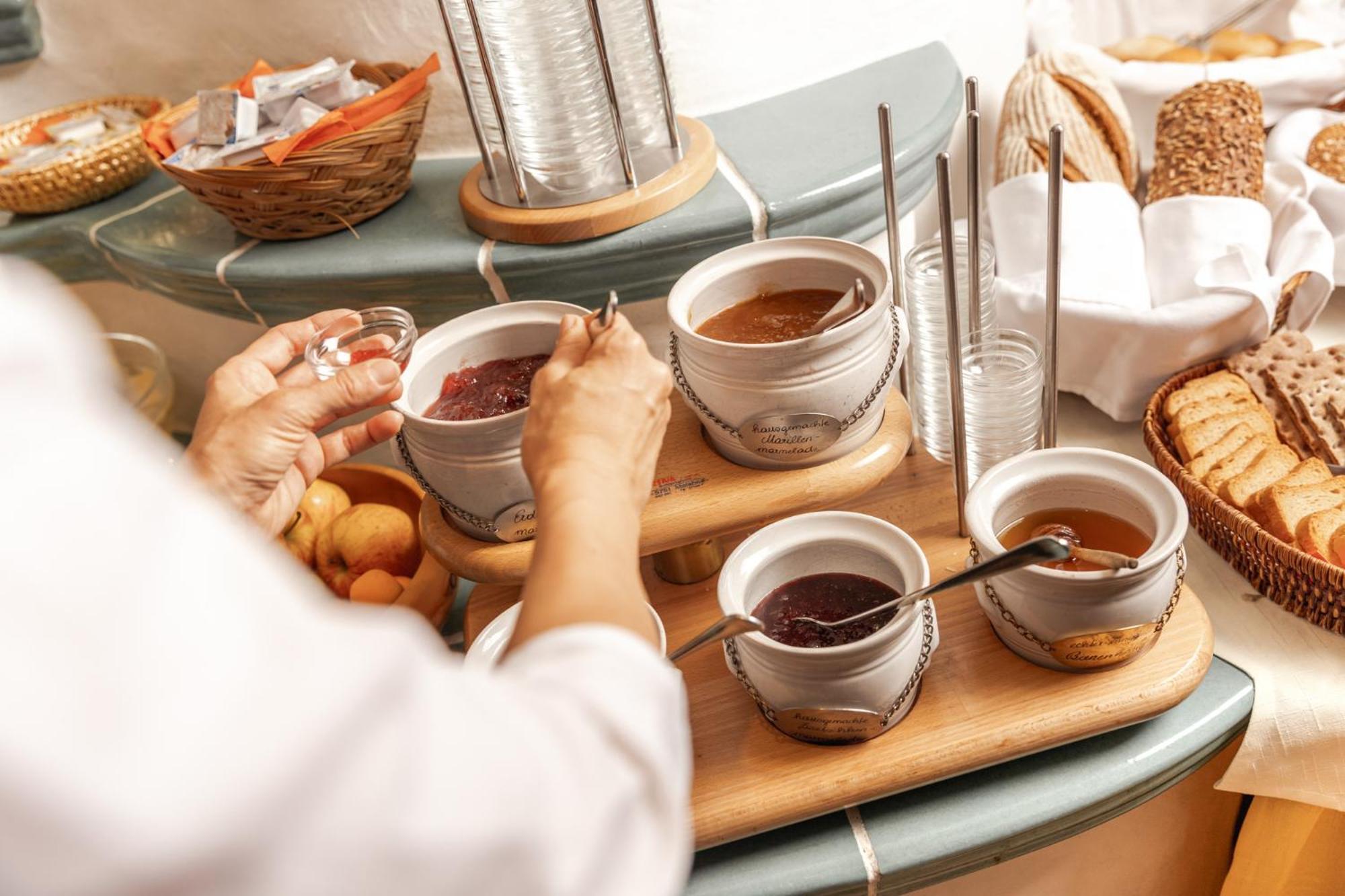 Landhotel Stofflerwirt Sankt Michael im Lungau Ngoại thất bức ảnh