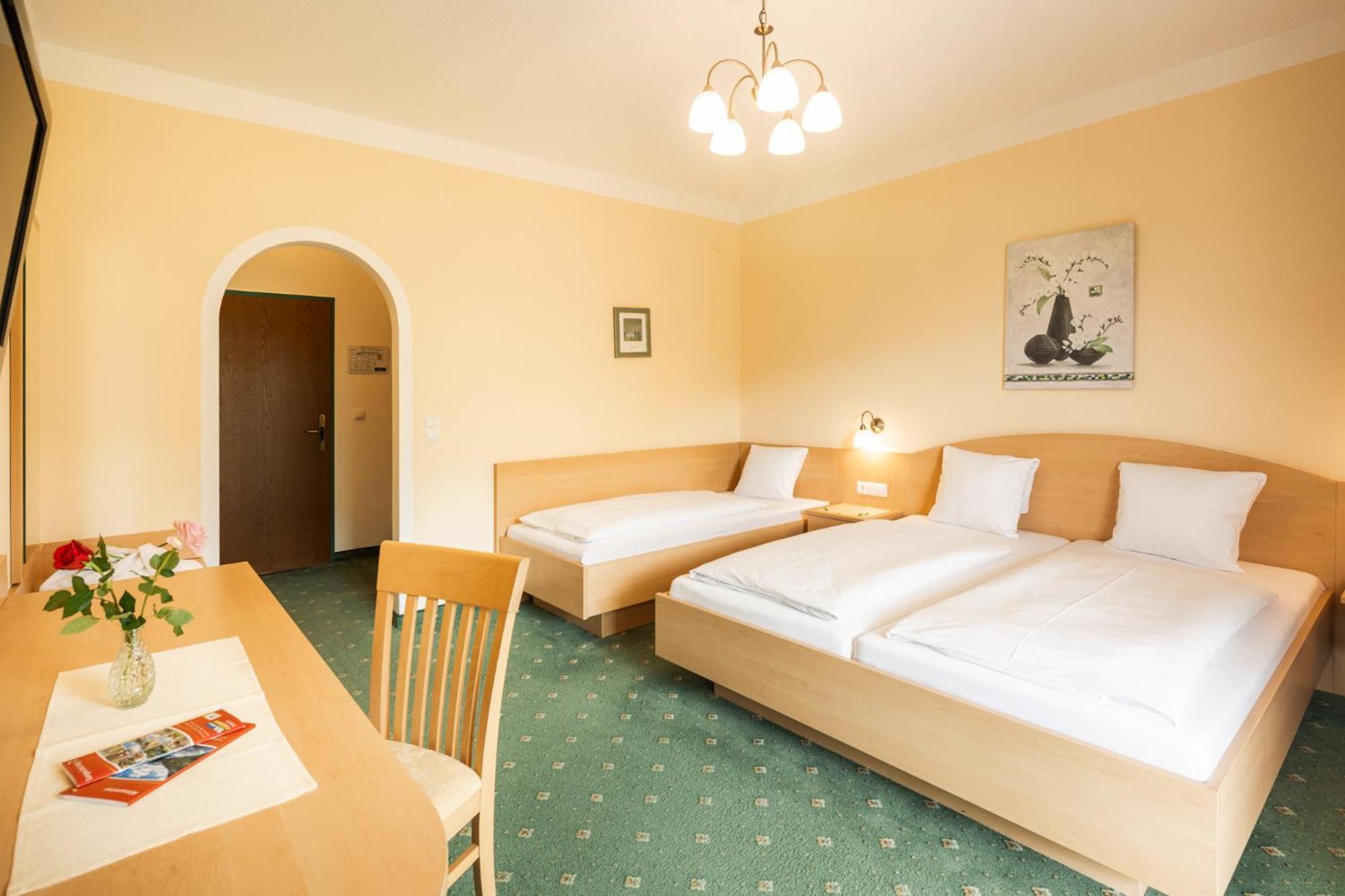 Landhotel Stofflerwirt Sankt Michael im Lungau Ngoại thất bức ảnh