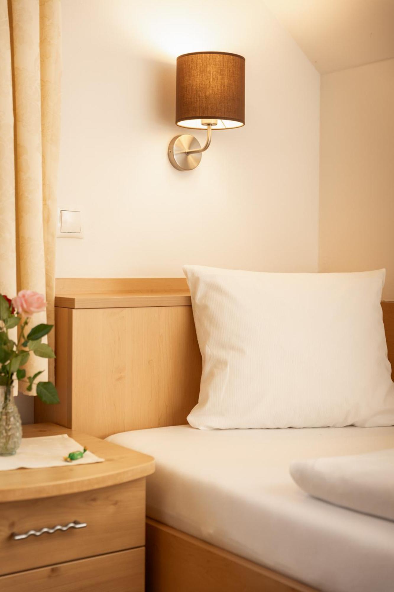 Landhotel Stofflerwirt Sankt Michael im Lungau Ngoại thất bức ảnh
