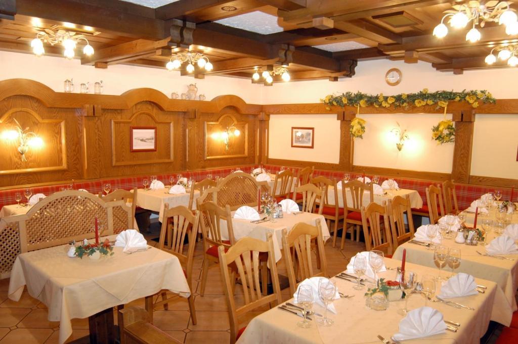 Landhotel Stofflerwirt Sankt Michael im Lungau Ngoại thất bức ảnh